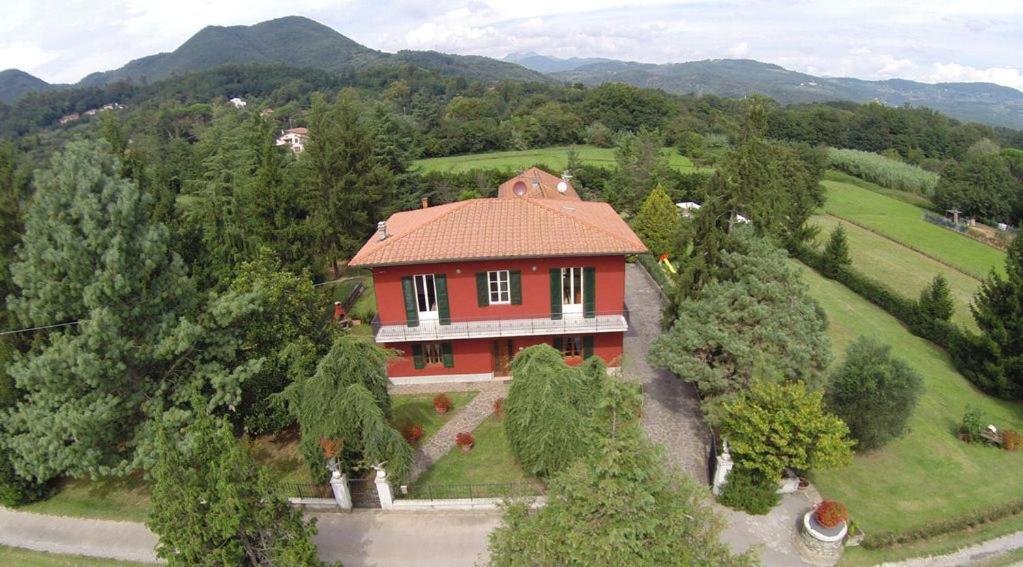 Villa Sissi Arliano Eksteriør bilde